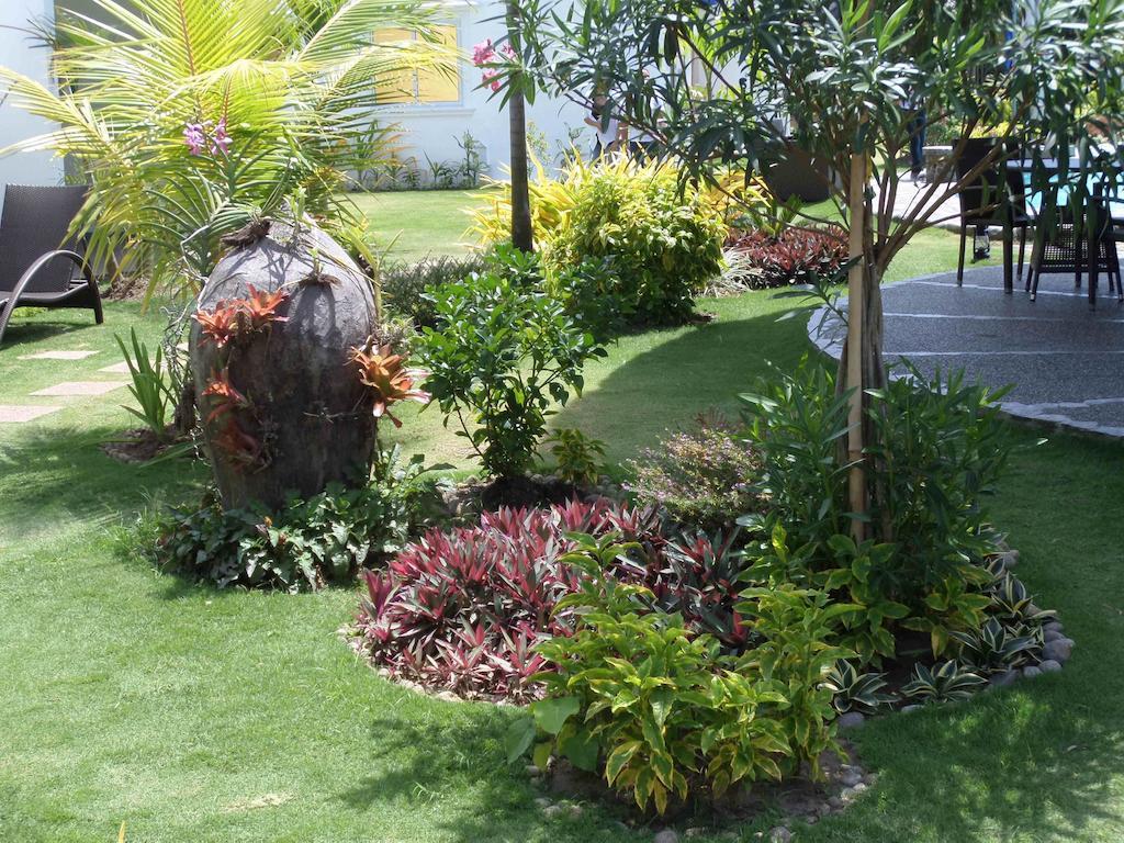 White Chocolate Hills Resort Zamboanguita  Exterior foto